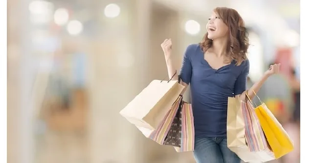 Ý nghĩa khi nằm mơ thấy đi mua sắm
